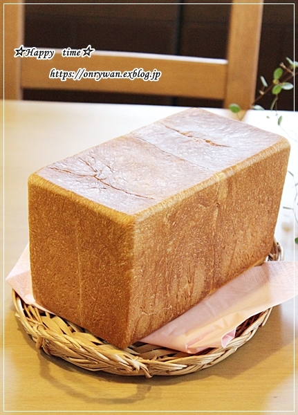 おにぎり・からあげ弁当と角食♪_f0348032_16001564.jpg