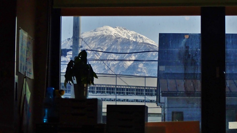 休日の事務室から見える風景_c0336902_17295877.jpg