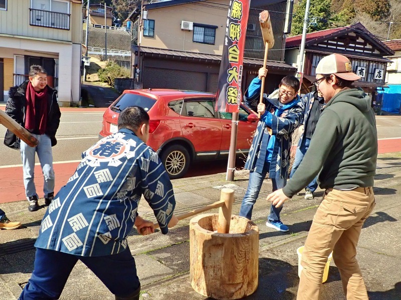 中止になっても\"餅つきは\"やるぞ!_c0336902_17472954.jpg