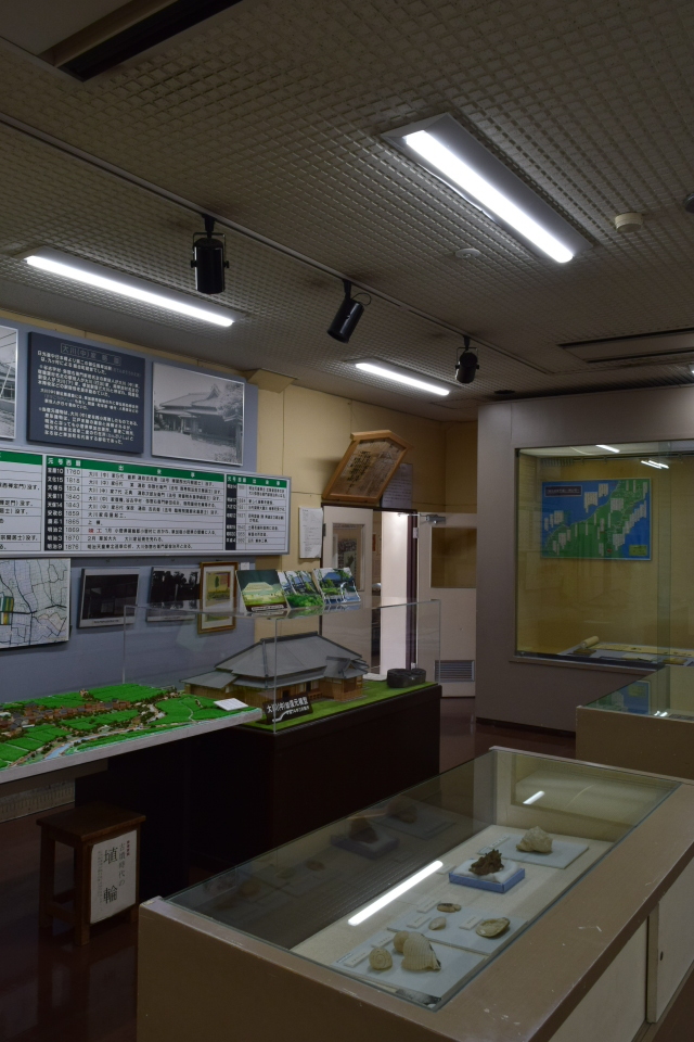 埼玉県草加市立草加小学校西校舎(大正モダン建築再訪)_f0142606_12261200.jpg