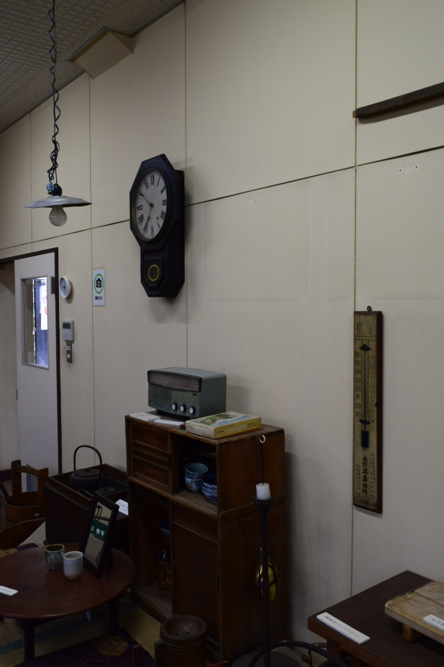 埼玉県草加市立草加小学校西校舎(大正モダン建築再訪)_f0142606_12403313.jpg