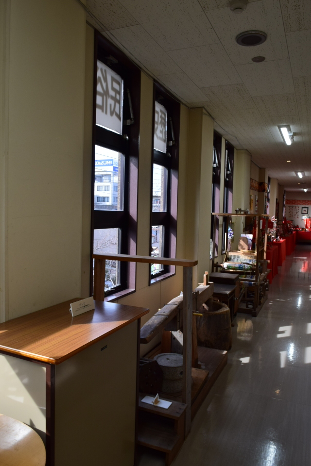 埼玉県草加市立草加小学校西校舎(大正モダン建築再訪)_f0142606_13064310.jpg