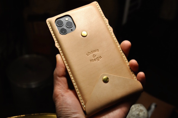 iphone 11 pro max leather case_b0172633_19441745.jpg