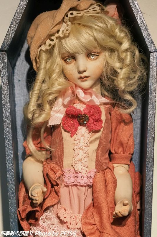 清水真理人形展 ドール・Wonderland −作品集出版記念個展−
