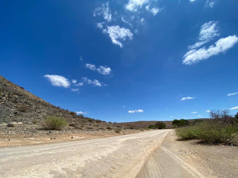 【南アフリカ道中②】ナミブ砂漠のキャンプツアーが始まった　2020.2.25_b0002156_0452689.jpg