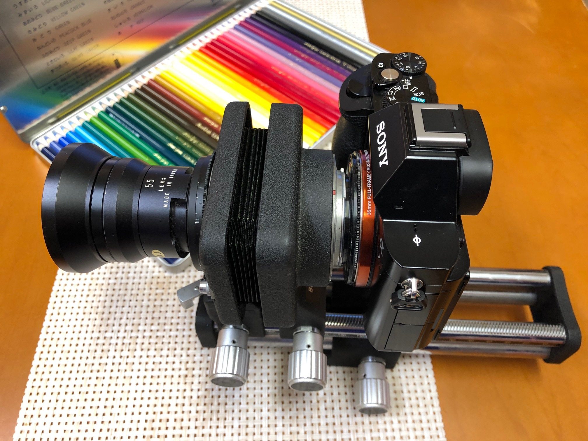 Nikon PB-4 BELLOWS FOCUSING ATTACHMENT を SONY α －７で使う : 写真