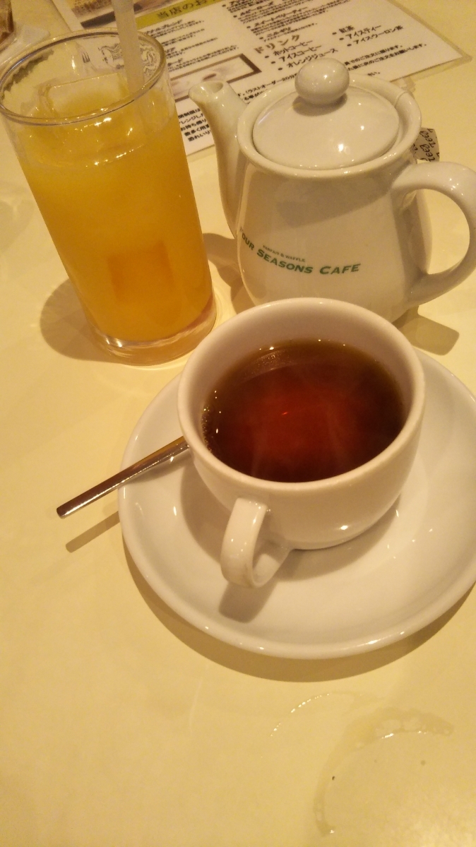 フォーシーズンズカフェ_f0076001_23412643.jpg