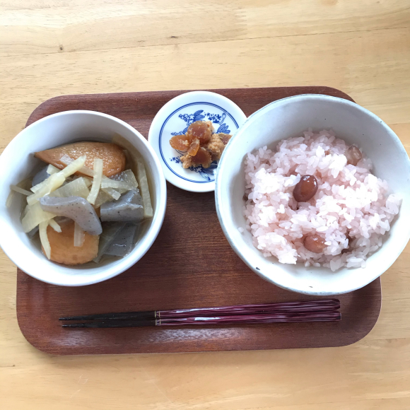 甘納豆のお赤飯 笑う門には福来たる