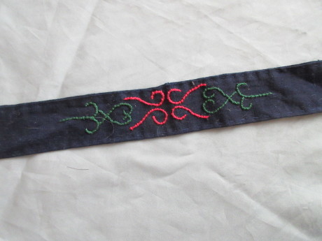 アイヌ刺繍を真似る ほか_a0203003_16414375.jpg
