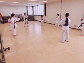 日曜空手　屯田教室　新琴似・新川教室_c0118332_14564093.jpeg