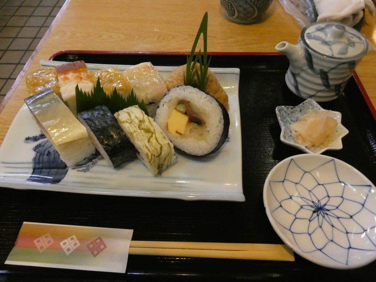 いづ松 （いづまつ）　_d0106134_16474164.jpg