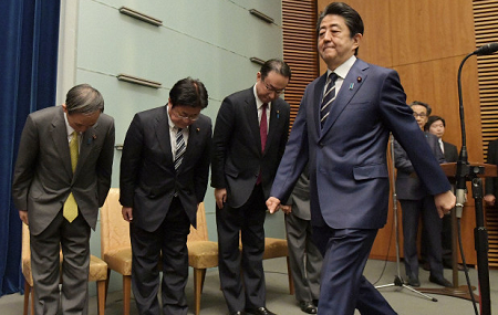 「相談センター」の電話縛りは続く - 「保険適用」と「民間検査」のウソ_c0315619_15400672.png
