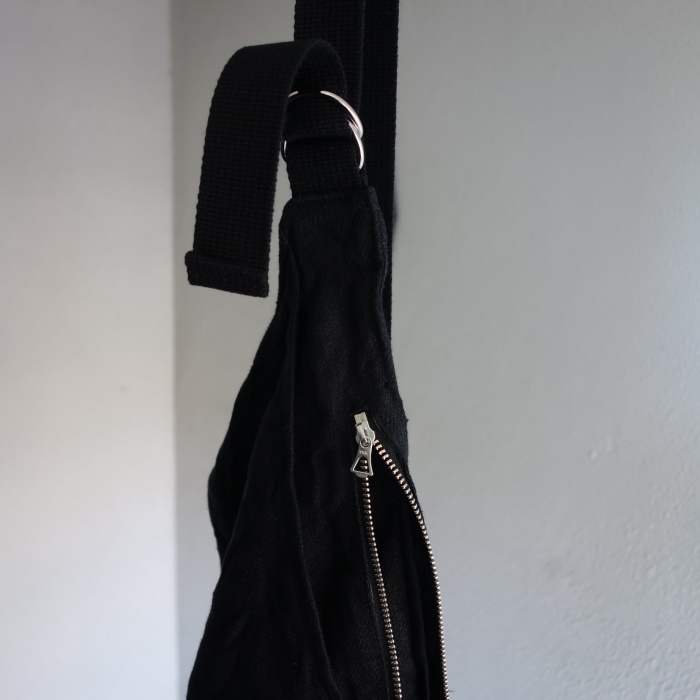 5月の製作 / black heavylinen apron bag_e0130546_14021483.jpg