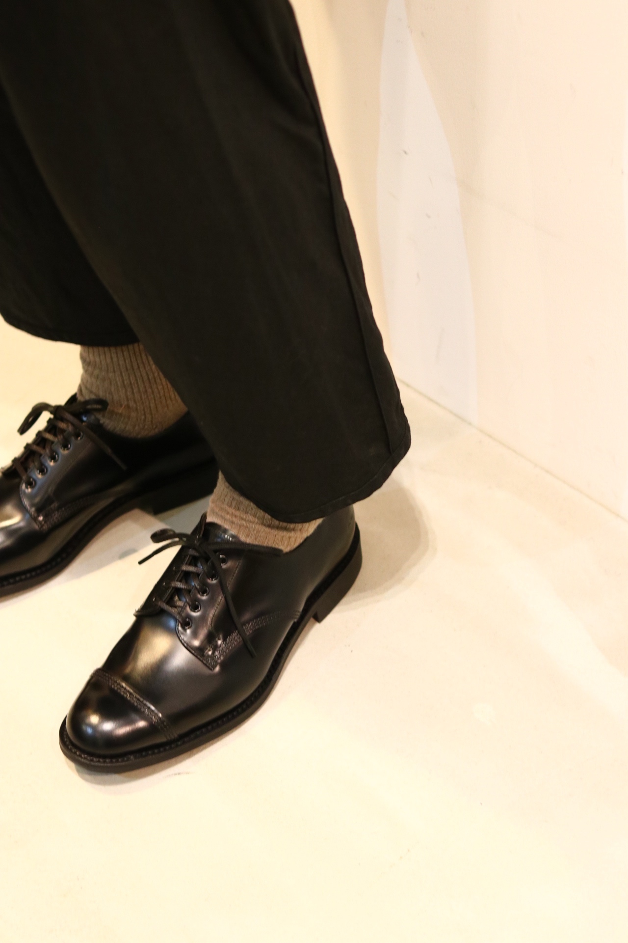 SANDERS : MILITARY DERBY SHOE  入荷_f0224266_19370620.jpg