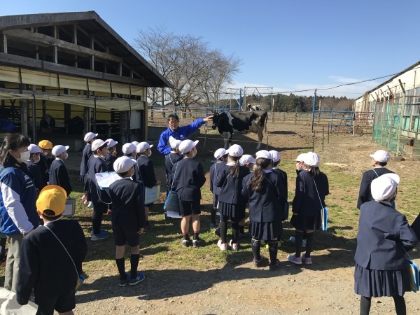 茨城町立葵小学校2年生が茨城県立農業大学校を探検 農大ブログ 茨城町立葵小学校2年生が茨城県立農業大学校を探検 農大ブログ