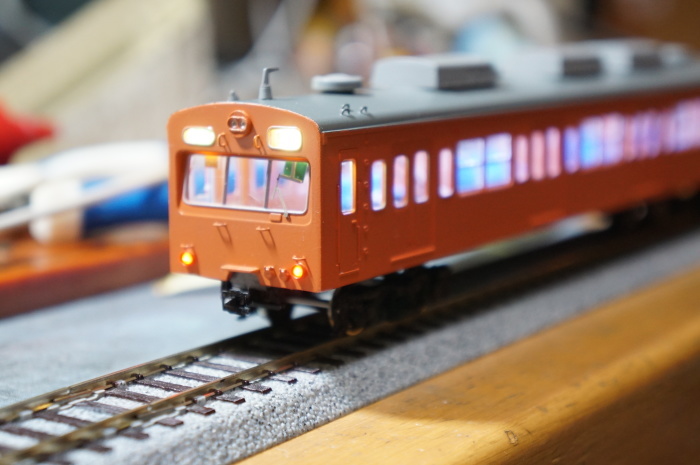 【鉄道模型・ＨＯ】秩父鉄道1000系電飾完了_c0162772_23574329.jpg