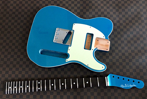 オーダーものを含む計.3種のGuitarとBassの塗装が完了!_e0053731_15305134.jpeg
