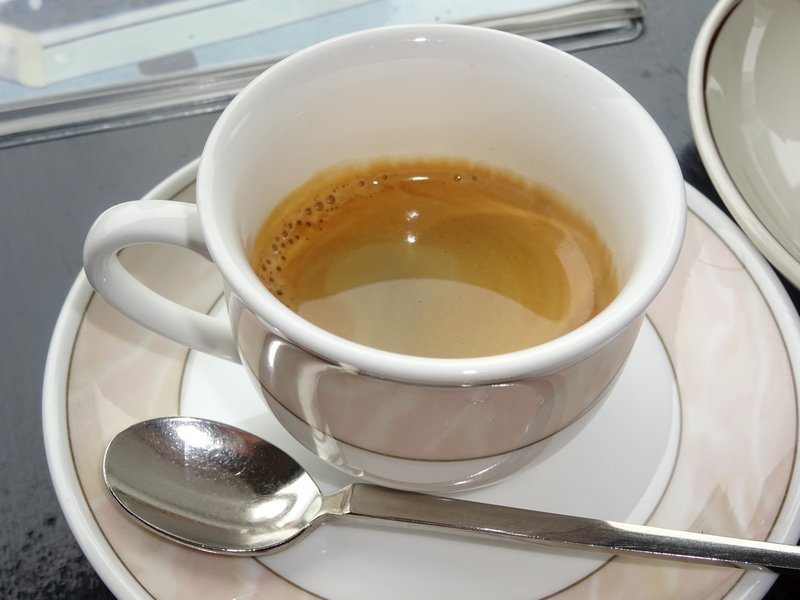 『喫茶 こまち』のコーヒーは　イタリアン　エスプレッソ_e0187286_10221094.jpg