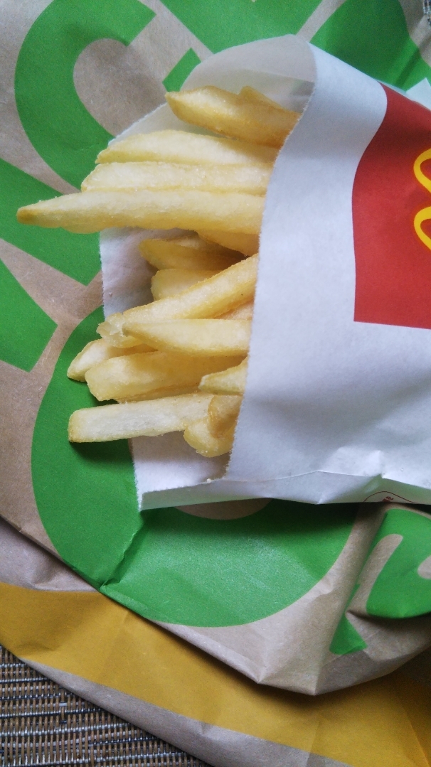 マクドナルド_f0076001_00025000.jpg