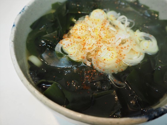 わかめうどんがメイン_a0258686_07305691.jpg
