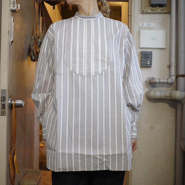 BACK BUTTON BLOUSE_d0364239_18503648.jpg