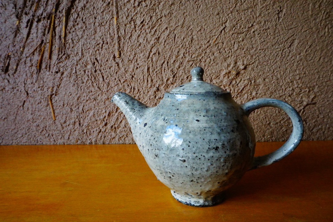 八田亨 陶展 - 南青山にて- 明日からです_b0132442_17054665.jpeg