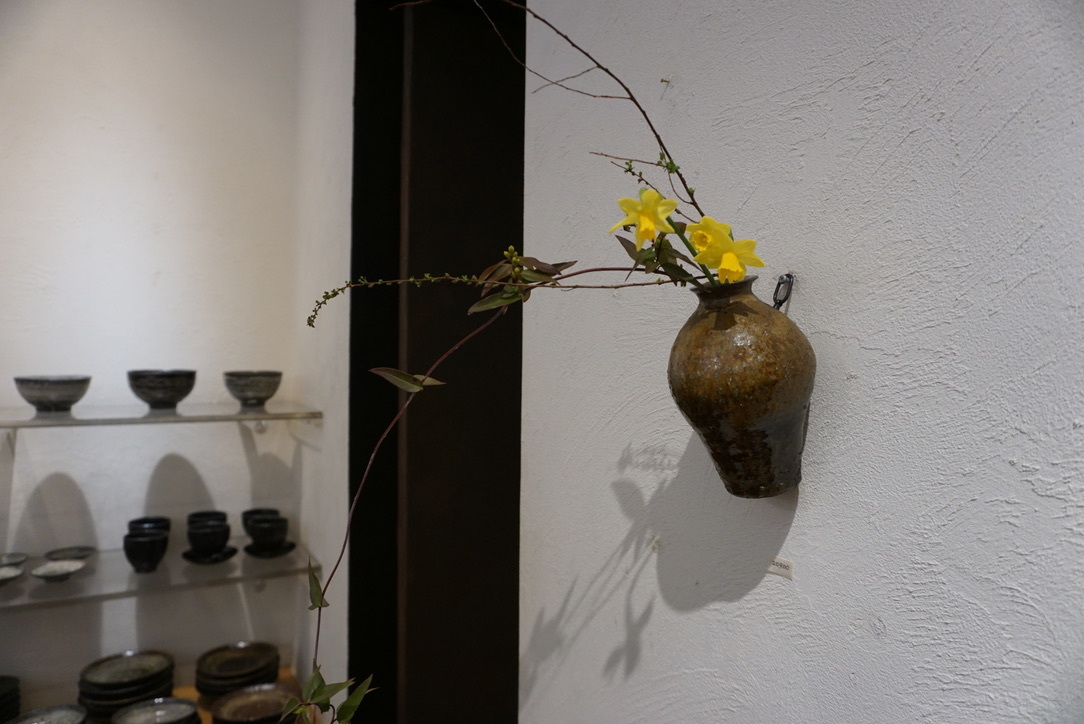 八田亨 陶展 - 南青山にて- 明日からです_b0132442_19442156.jpeg