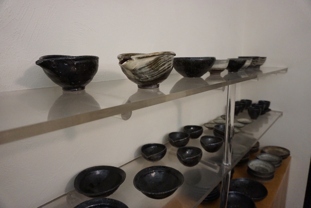 八田亨 陶展 - 南青山にて- 明日からです_b0132442_19445182.jpeg