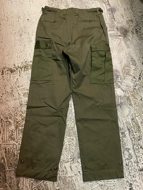 再入荷!! NOS 50's U.S Army M-51 Modified Field Cargo Pants 再入荷!! NOS 50's U.S Army M-51 Modified Field Cargo Pants