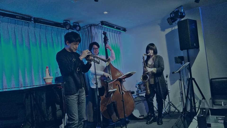 広島 ジャズライブカミン Jazzlive Comin 本日土曜日はセッション!_b0115606_11271017.jpeg