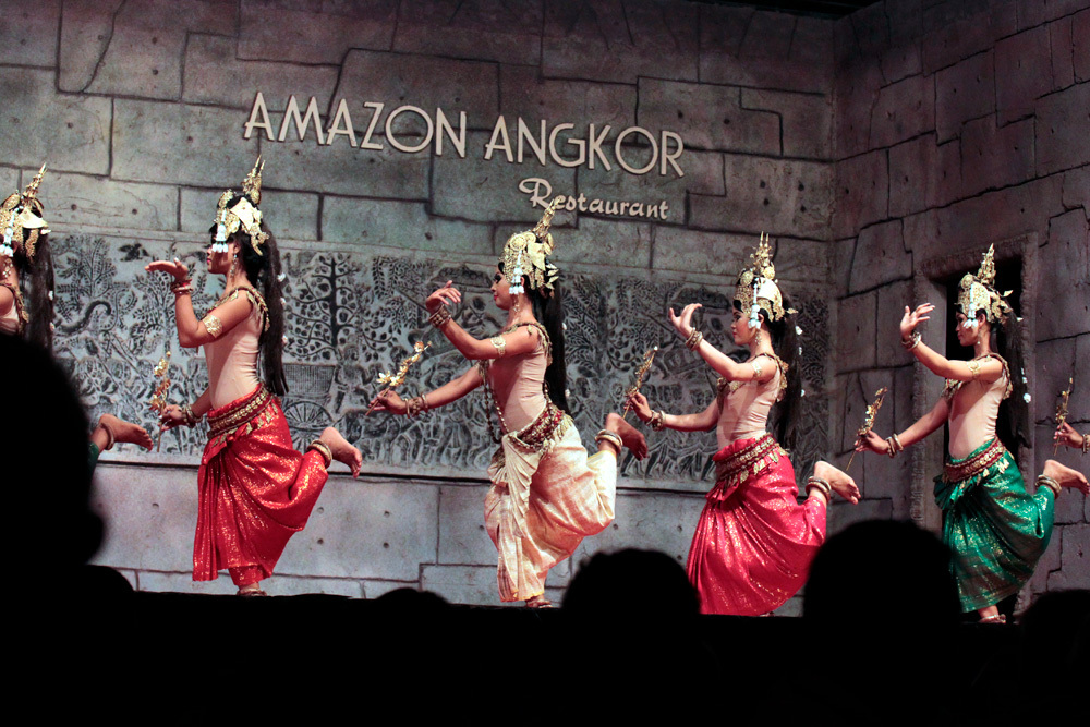 アプサラ -Siem Reap-2012-_d0011713_11435137.jpg