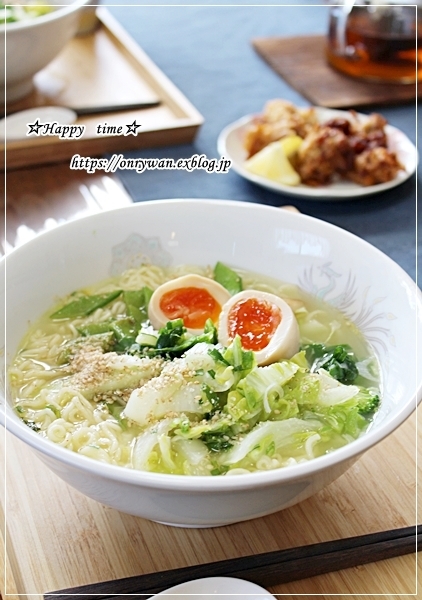 おうちランチはサッポロ一番塩ラーメン♪_f0348032_17584767.jpg