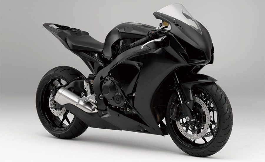 サーキット遊びにCBR1000RRレースベース車?ですやん!_f0056935_15173649.jpg