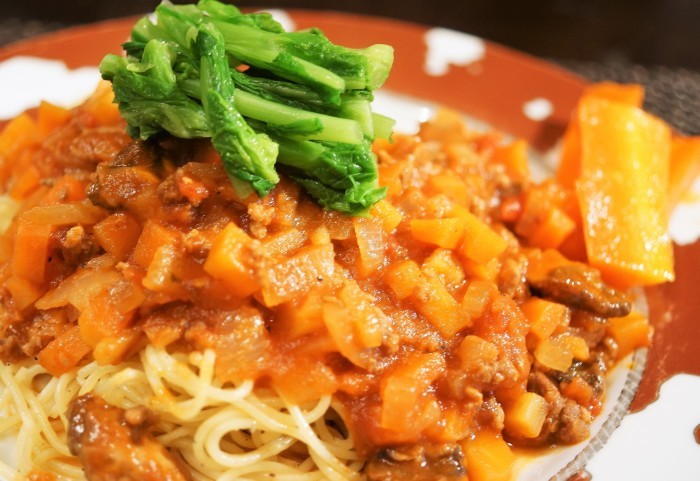 ■自家製保存食【ミートソース作りと お味見パスタです^^】_b0033423_17124189.jpg