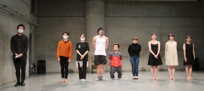 4組のダンサー達が暗雲を吹き飛ばした「ダンス花」公演_d0178431_22252337.jpg