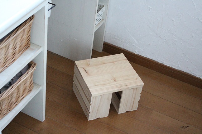 100均すのこリメイクで洗面所収納&楽天セール中お勧め美顔器♪_f0023333_22182192.jpg