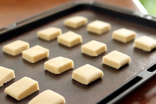 ラードを使わない ちんすこう Takacoco Kitchen ラードを使わない ちんすこう Takacoco Kitchen