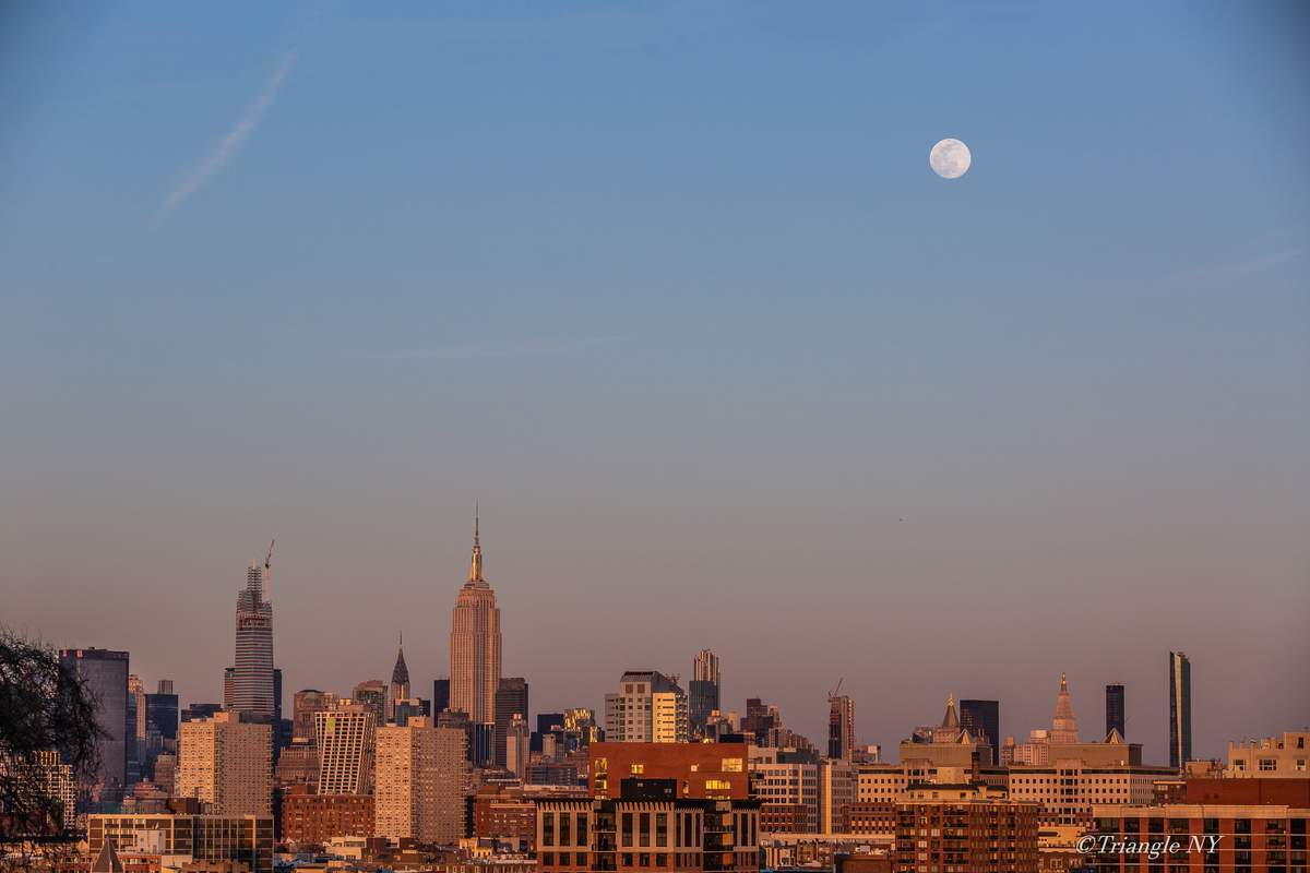 One day Before March Super Moon 2020 -Worm Moon 2020-_a0274805_10293827.jpg