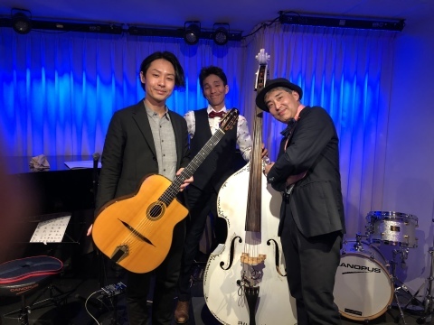 広島 ジャズライブカミン Jazzlive Comin本日3月9日月曜日のライブ_b0115606_04180817.jpeg