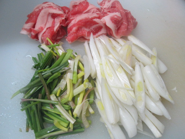 疲労回復に☆エシャレットと豚肉の味噌バター焼きうどん_d0361028_18572361.jpg