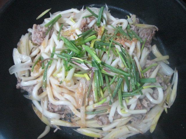 疲労回復に☆エシャレットと豚肉の味噌バター焼きうどん_d0361028_19004570.jpg