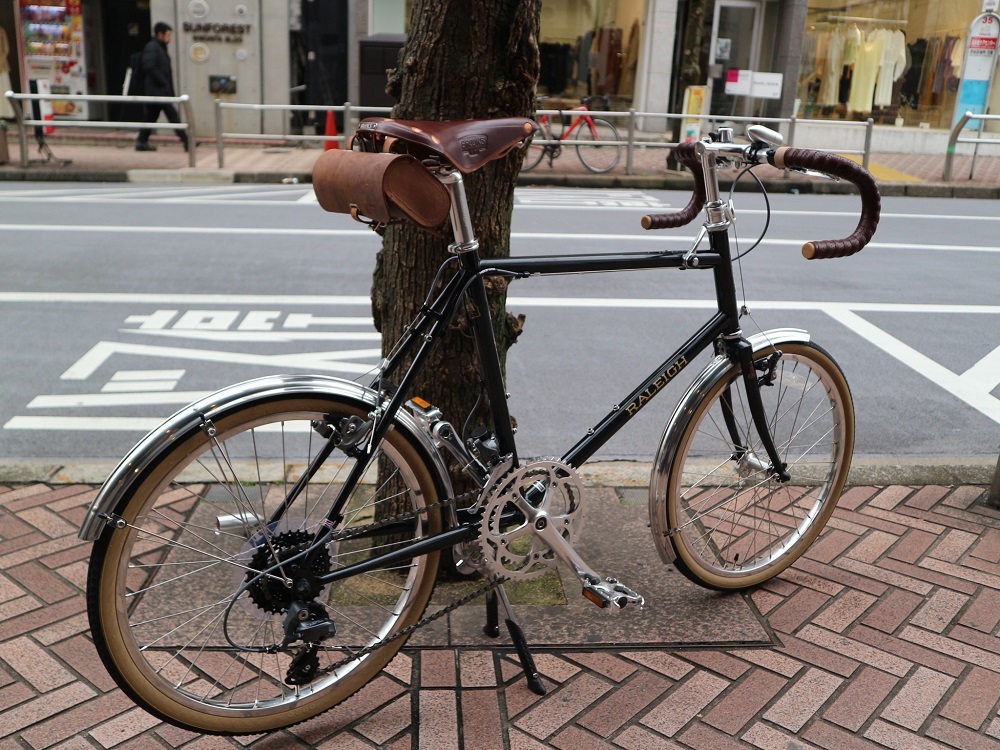 3月10日　渋谷　原宿　の自転車屋　FLAME bike前です_e0188759_19335421.jpg