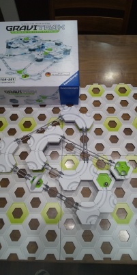 Gravitrax グラビトラックス というオモチャ 不思議が楽しいオモチャの博物館 Gravitrax グラビトラックス というオモチャ 不思議が楽しいオモチャの博物館
