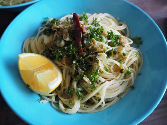パセリ、にんにく、レモンのパスタ_a0258686_07074757.jpg