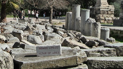 古代アゴラのアレス神殿 紀元前436年-432年_c0010496_19384244.jpg