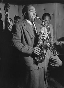 広島 Jazzlive Cominジャズライブカミン 本日13日金曜日はレーザーディスク鑑賞会です_b0115606_11092497.jpeg