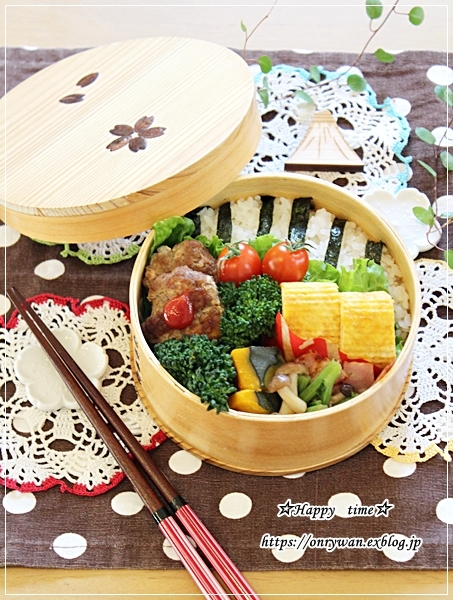 豆腐入りハンバーグ弁当とお弁当抗菌シートとネイル♪_f0348032_16411162.jpg