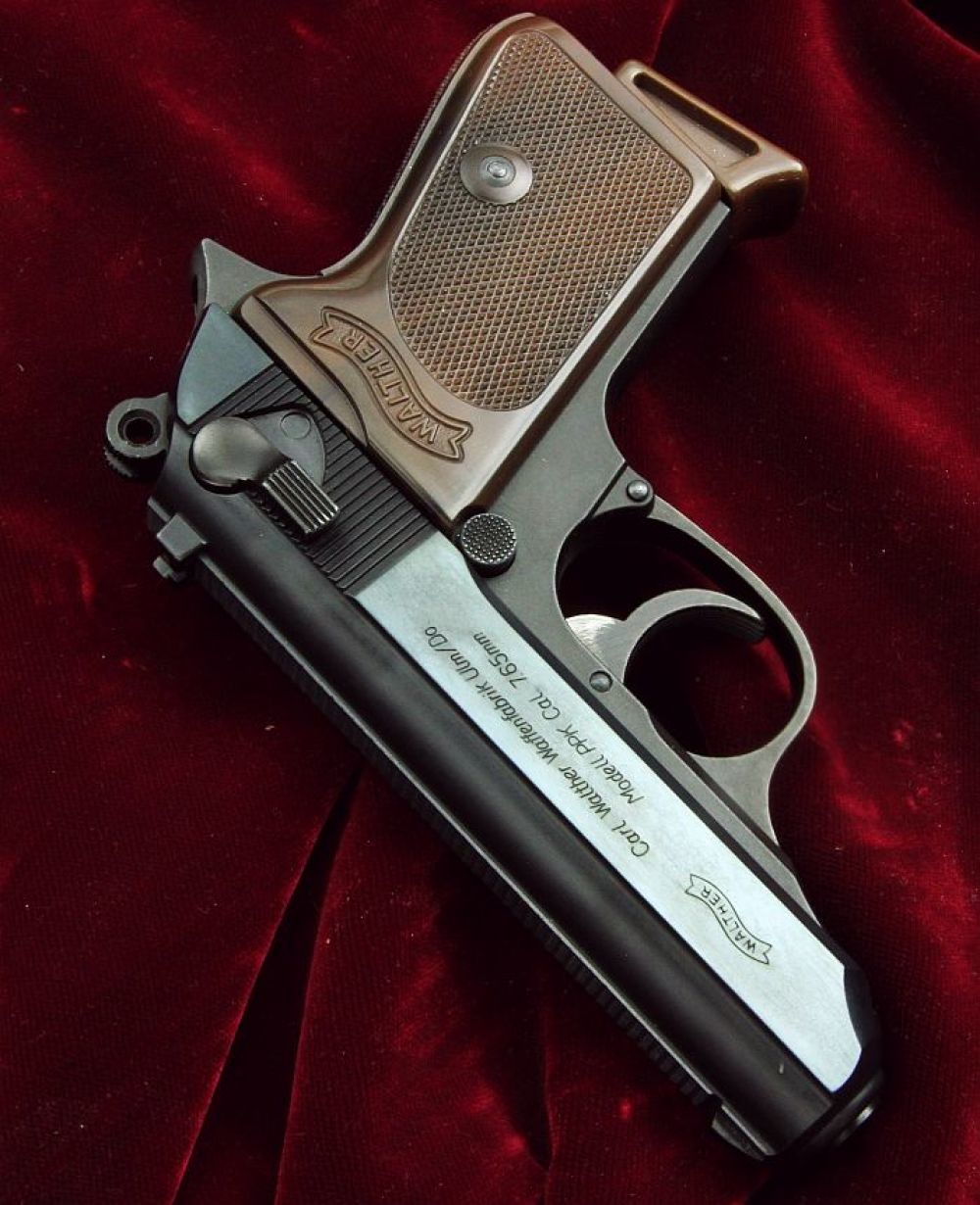 ワルサーPPK/S (ブルーイングHW組立済 マルシン)