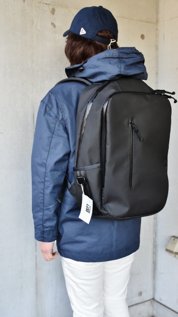 DEFY BAGS BAGTOWN PACK M35 Tarp 最終入荷・再!!_d0152280_12214778.jpg