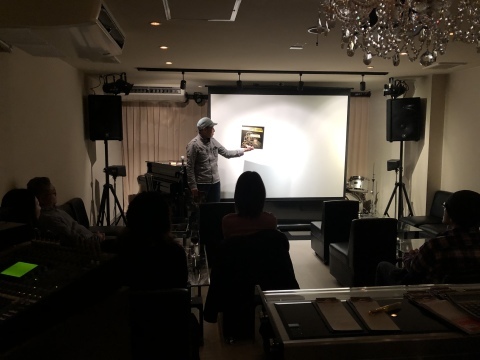 広島 Jazzlive Cominジャズライブカミン 本日13日金曜日はレーザーディスク鑑賞会です_b0115606_11264178.jpeg